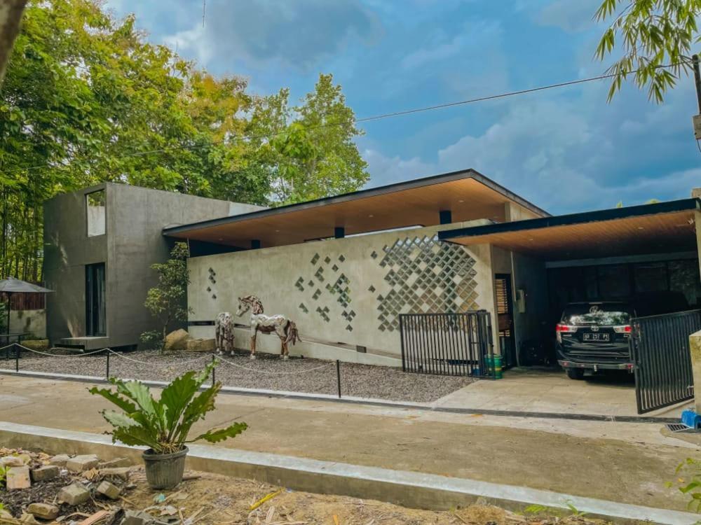 Djipangan Home Бантул Экстерьер фото